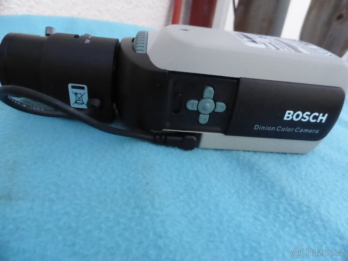 Digitální barevná kamera BOSCH se ZOOM objektivem - 5