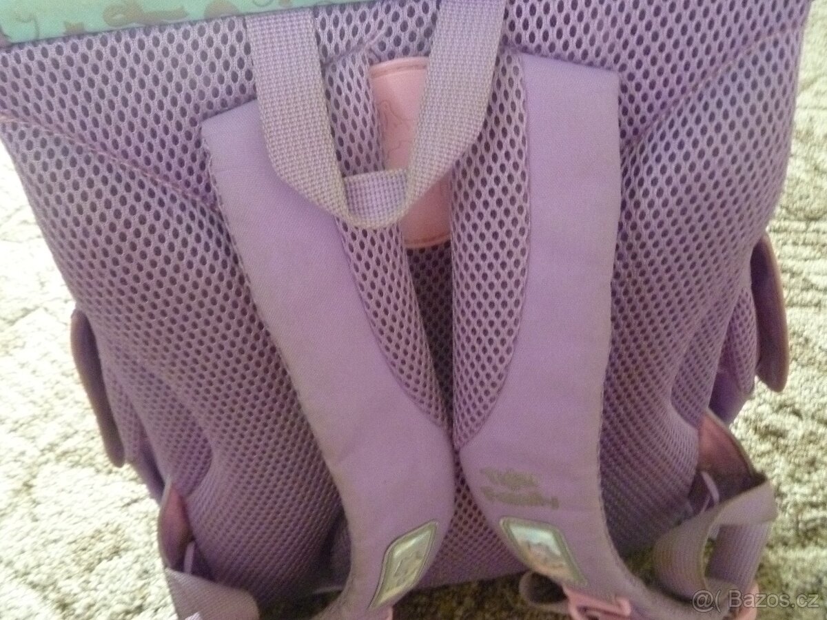 Prodám školní aktovku - 5