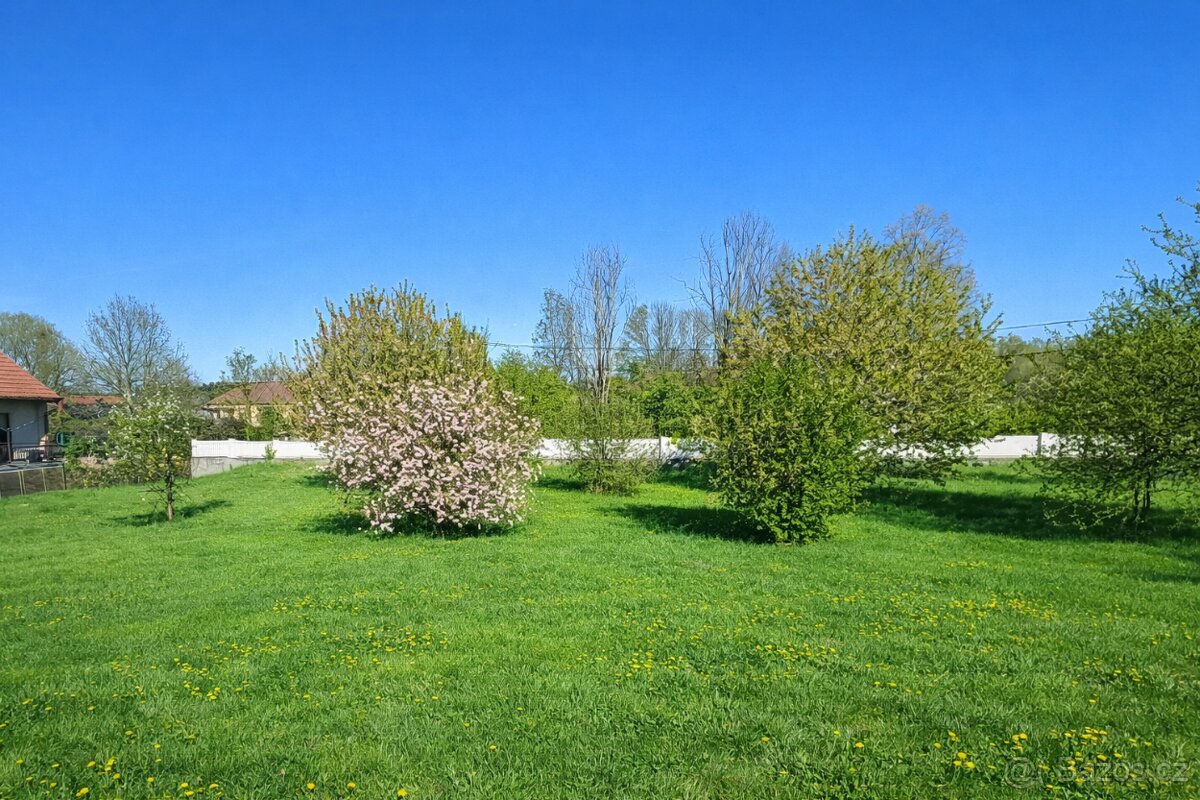 Stavební pozemek v Ouběnicích 1 026 m² - 5