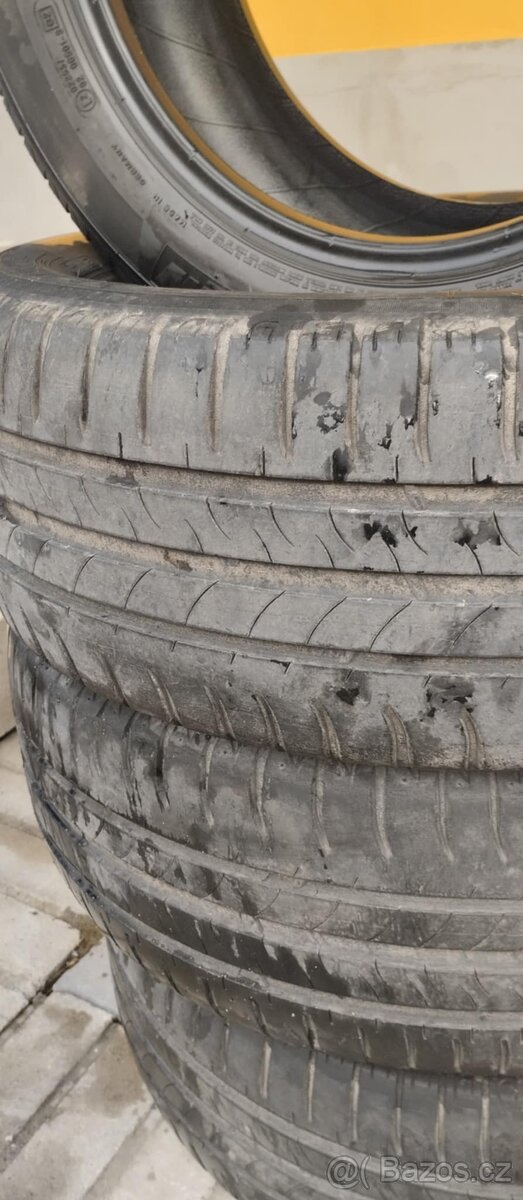 Michelin 205/55/16 - 5