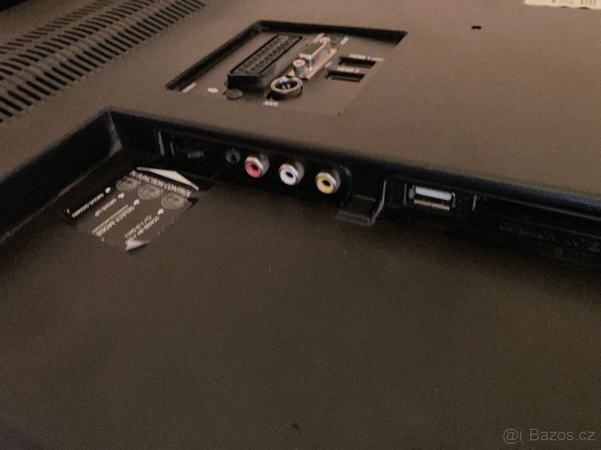 HD LED Televize GoGEN TVH 32P260T - 81 cm - T2 - 5