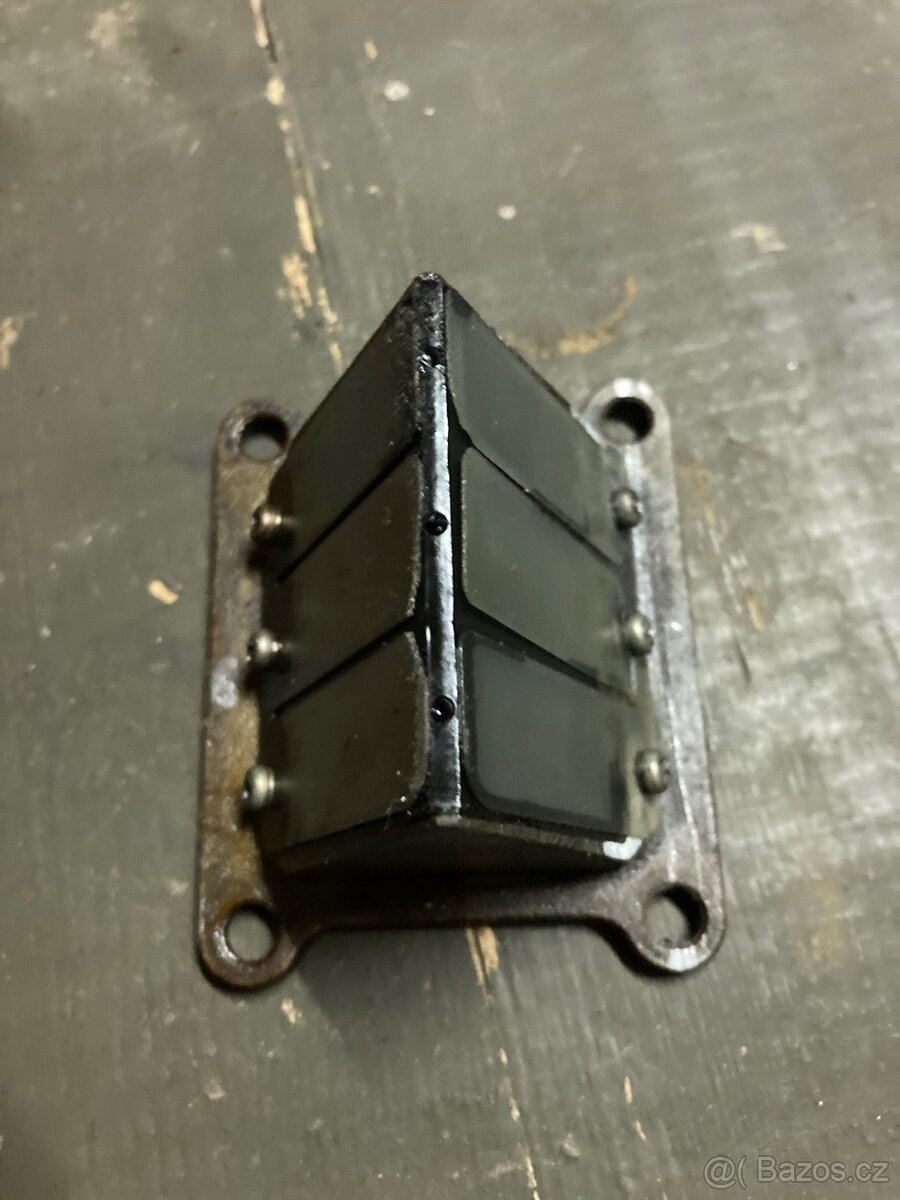 Klapka Yamaha Dt tdr 125