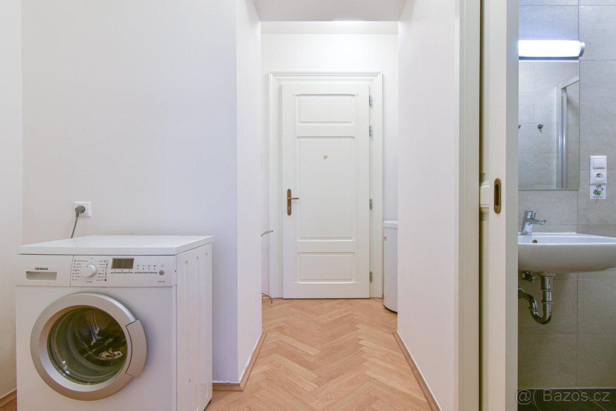 Pronájem bytu 1+kk, Korunovační, Praha 7 - Bubeneč., 35 m² - 5