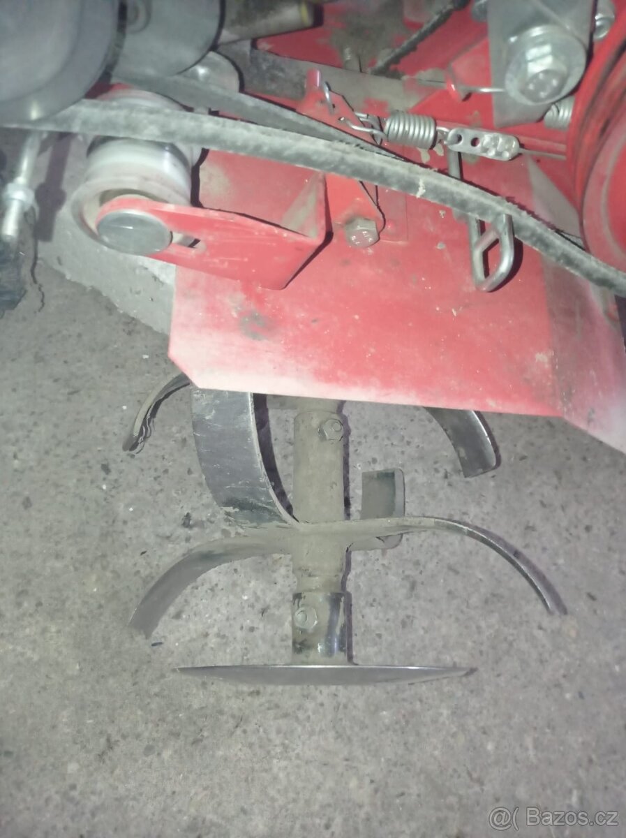 Multifunkční kultivátor Mountfield - 5