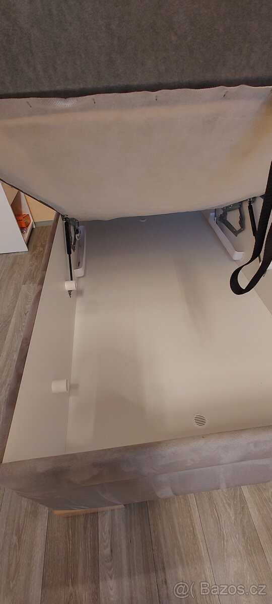 Americká čalouněná postel 100 X 200 cm - 5