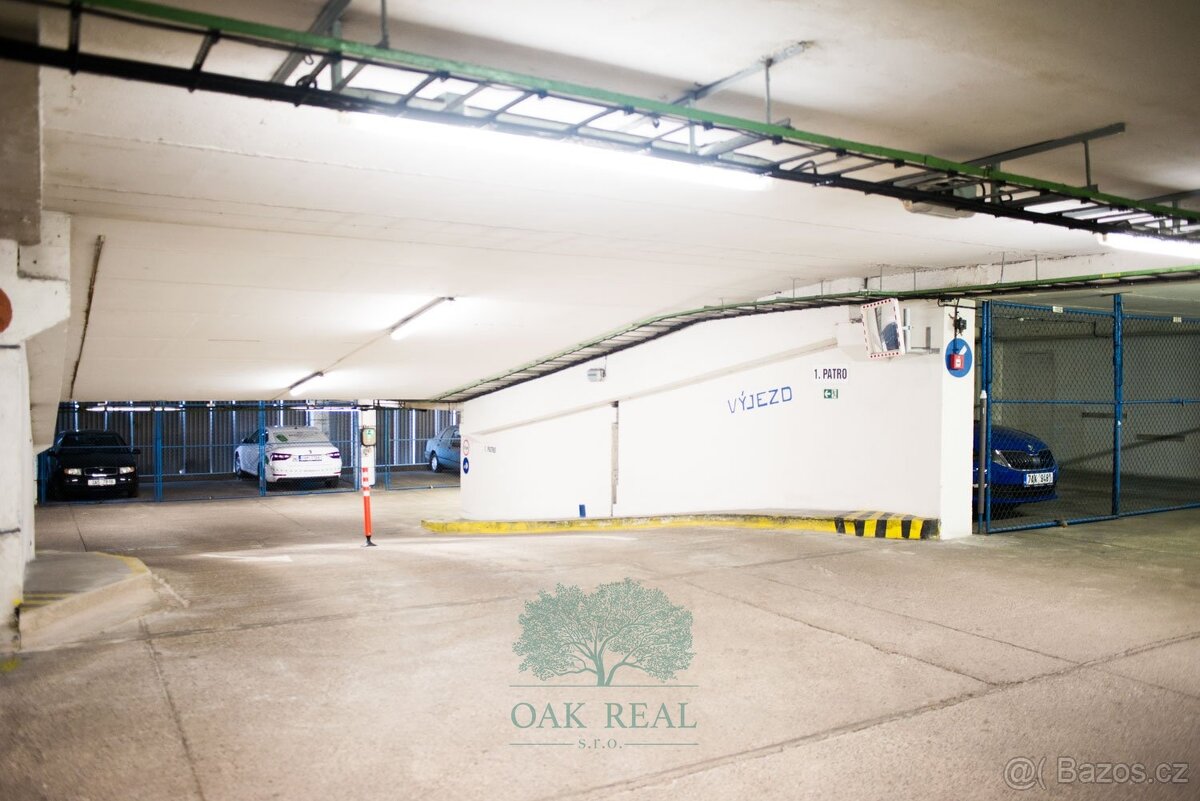 Pronájem, Garážové stání, 14 m² - Praha - Podolí - 5