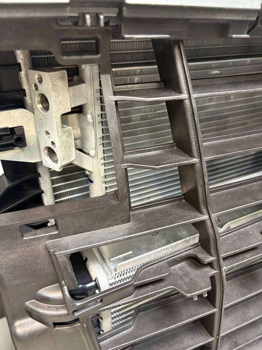 Stěna čelo příčka Vw T6.1 od roku 2019 - 5