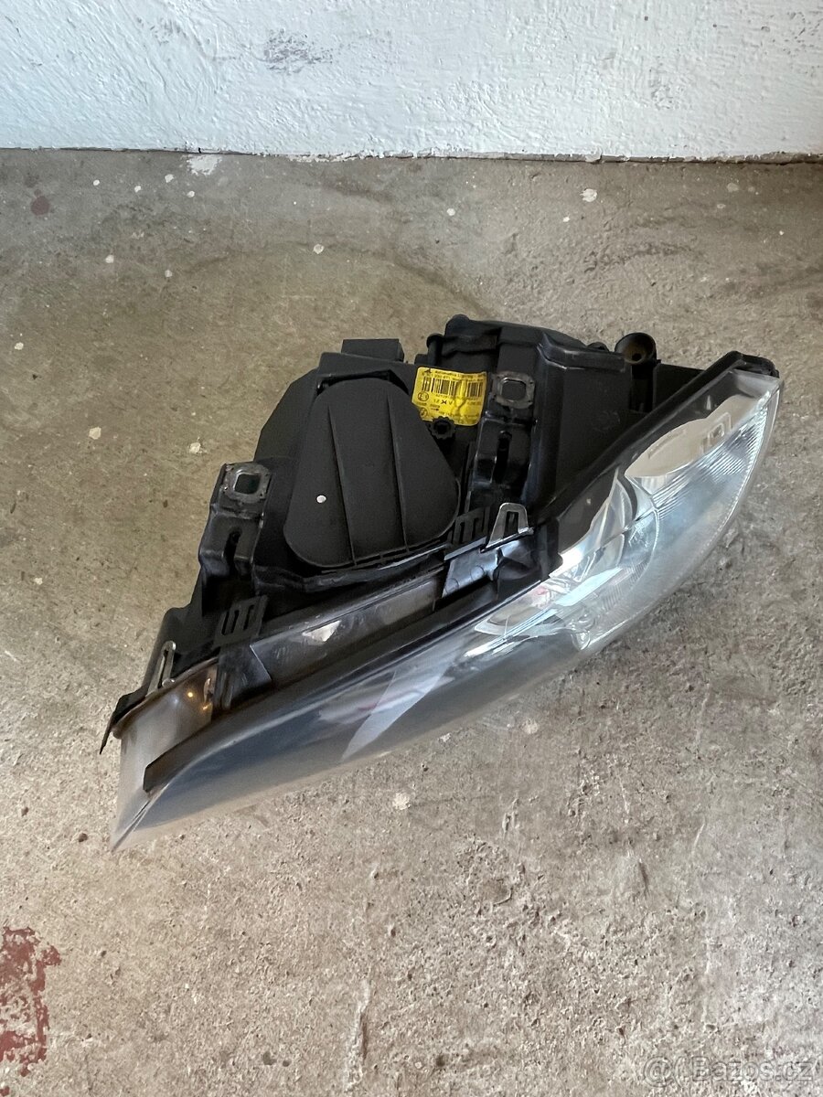 Levý přední světlo xenon Bmw e92 - 5