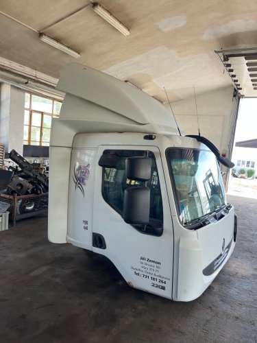 RENAULT MIDLUM kabina euro 4 - 5