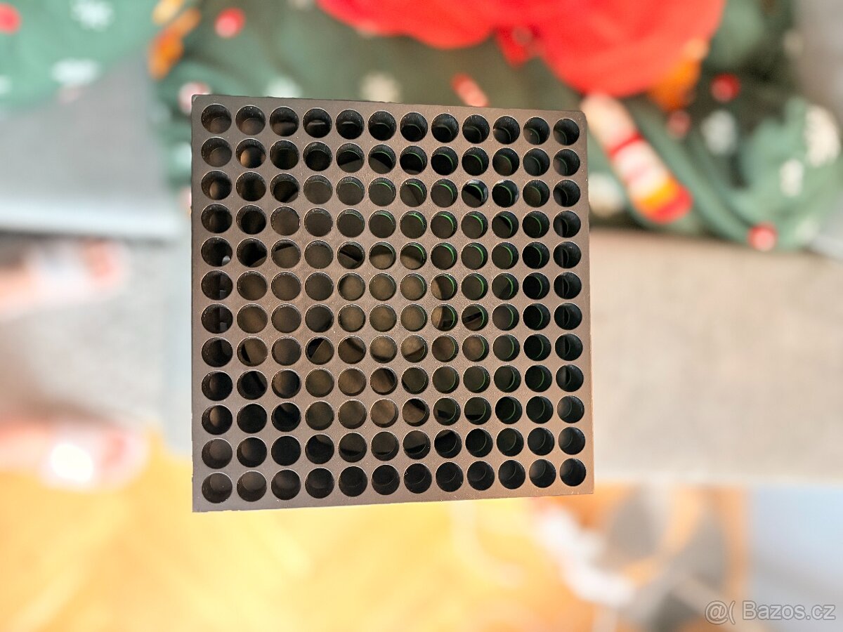 Prodám Xbox Series X 1 TB – dobrý stav - 5