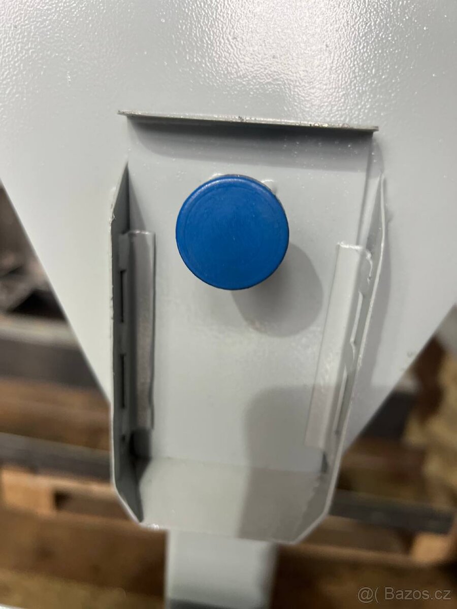 Gravitační čistič WT 0.3 | Pneumatický vibrační stůl - 5