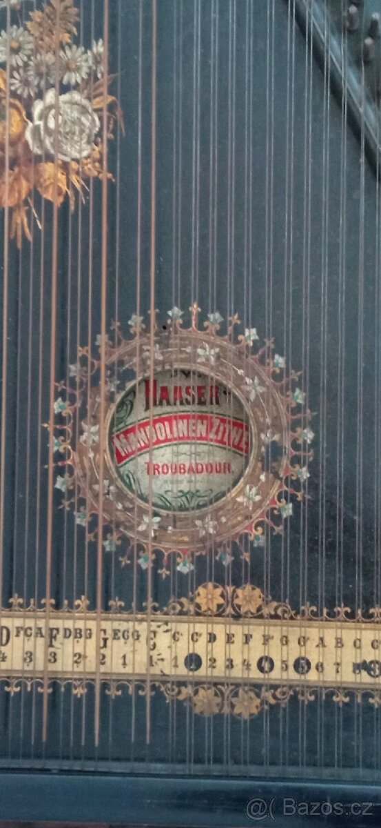 Starožitná citera v kufru - 5