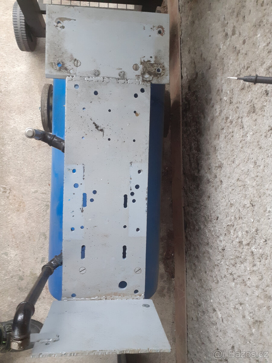 Nadoba na stlačený vzduch ke kompresoru - 5