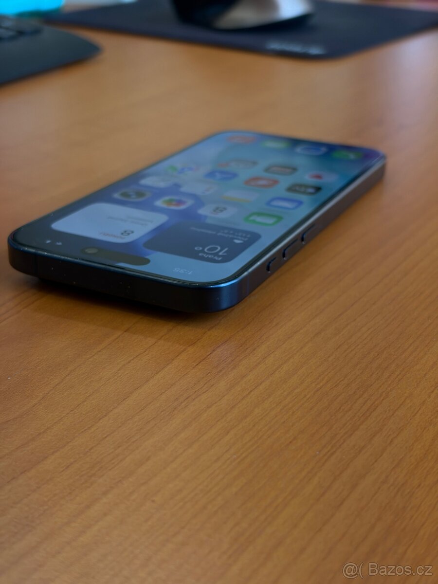 iPhone 15 Pro, 256 GB, pěkný stav - 5