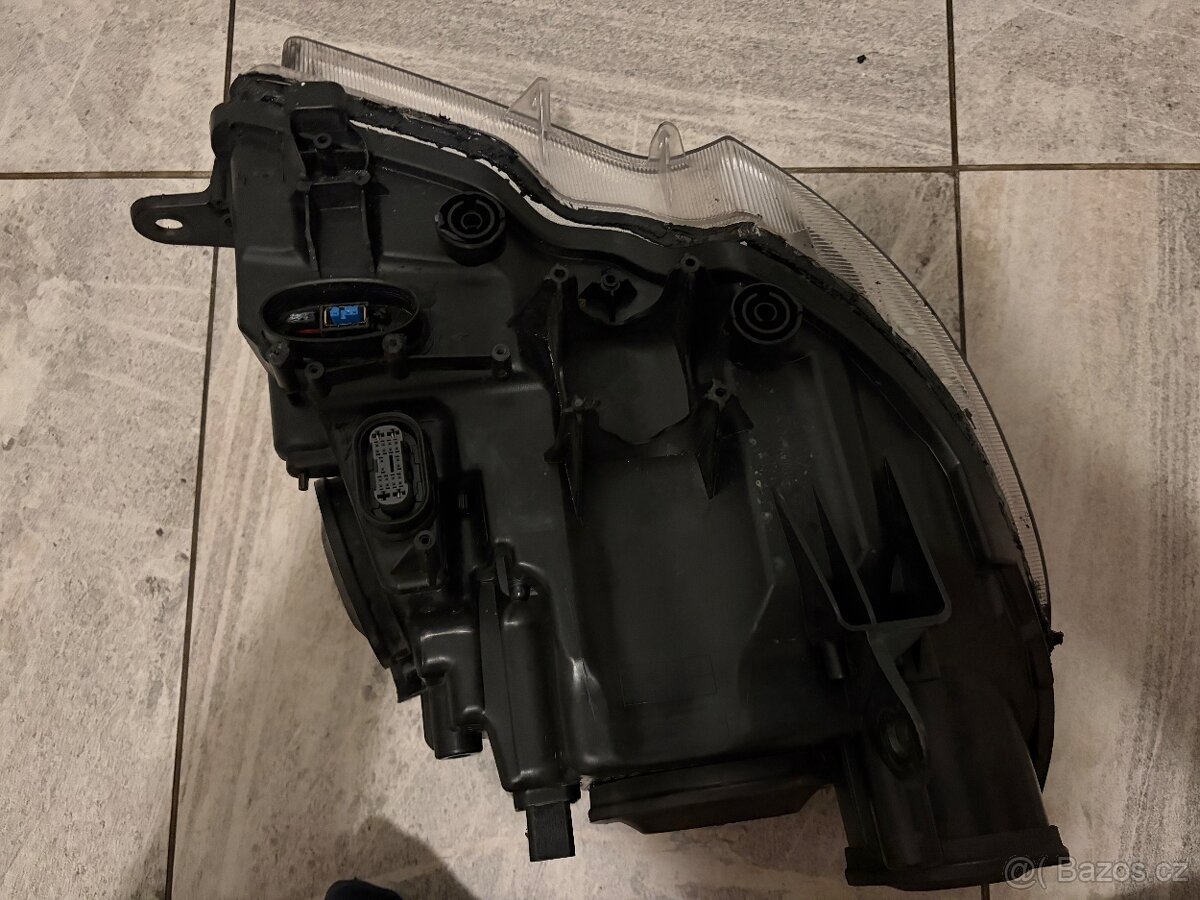 Bi-xenon Škoda Superb 2 - 5