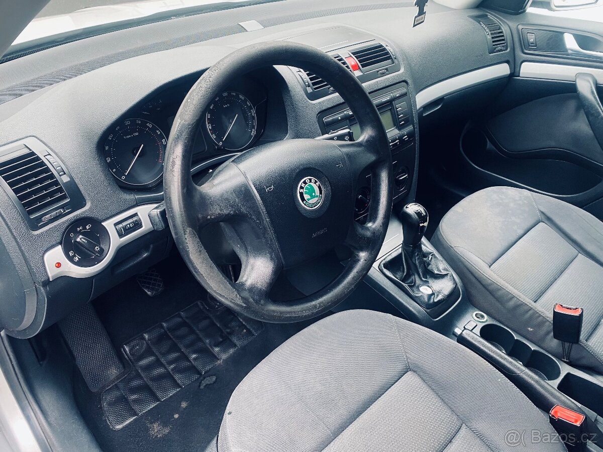 Škoda octavia 2 1.9 TDi 77kw - 5