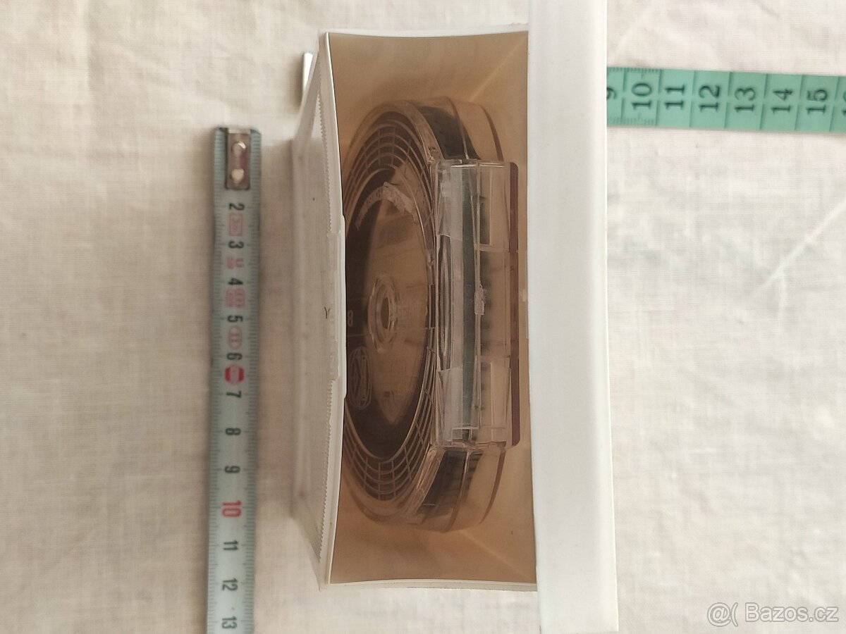 Plastová krabička na cokoliv 5,- - 5