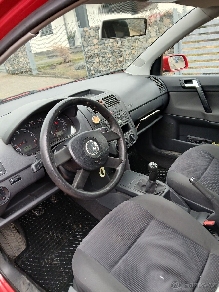 Volkswagen Polo - 5