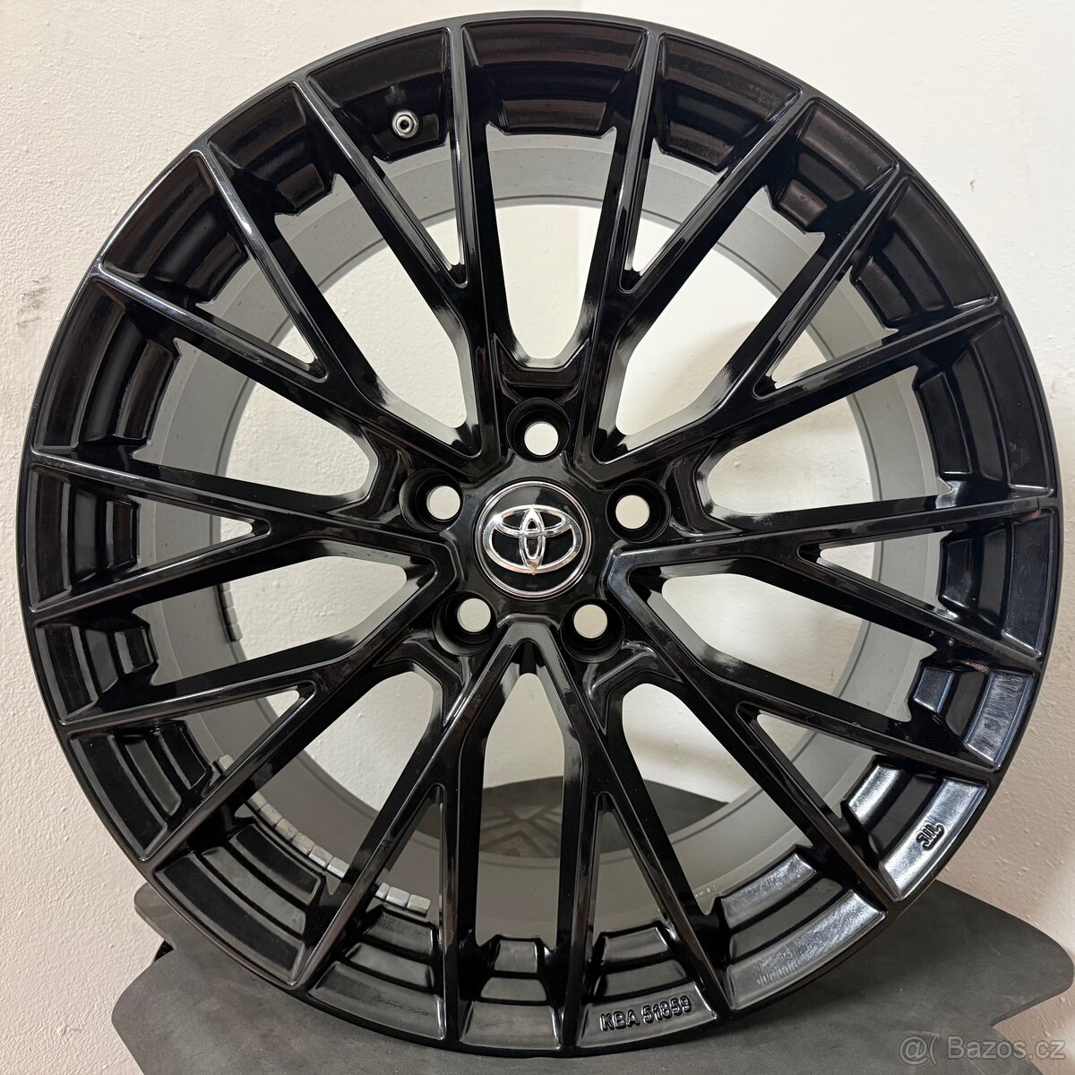 NOVÁ TOYOTA RAV4/HIGHLANDER 5x114,3 R19 ET39+TPMS - 5