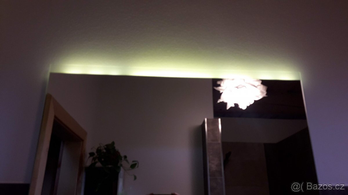 Prodám koupelnové zrcadlo - 5