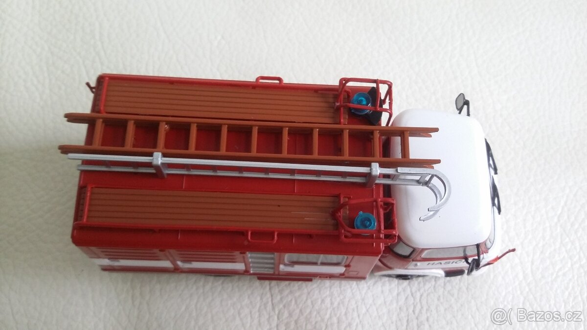 Avia A30 DA 12 De Agostini 1/43 - 5