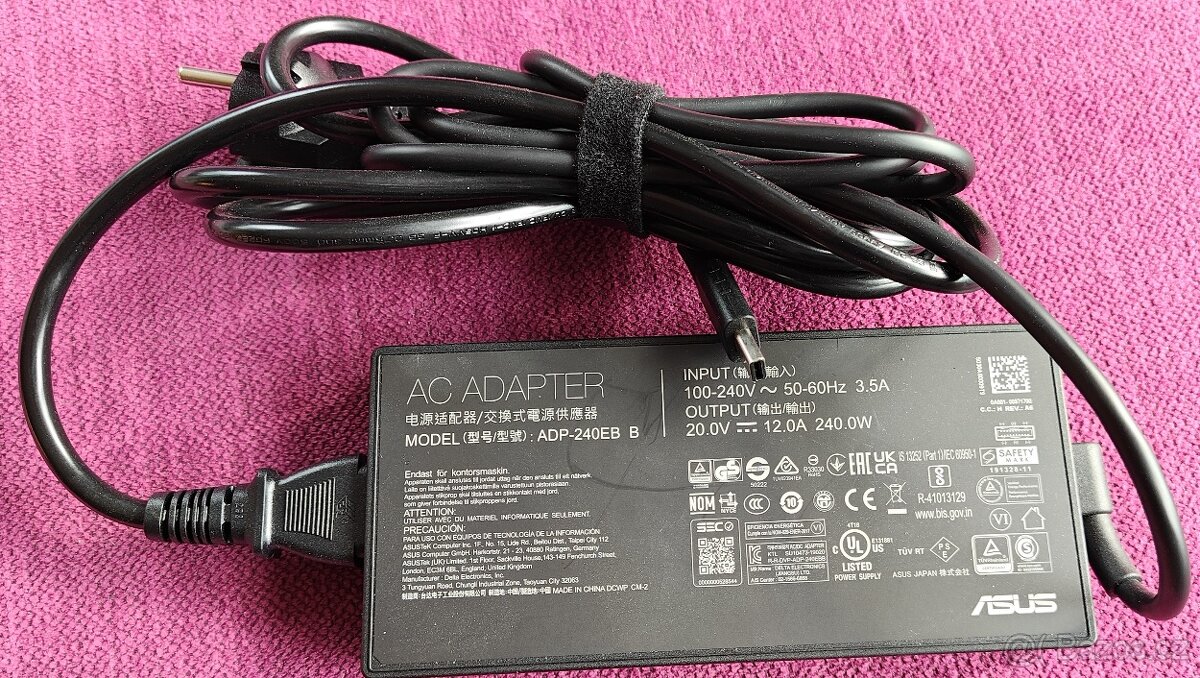 Asus ROG Zephyrus G16 GU605CW-NEBULA111X - 5