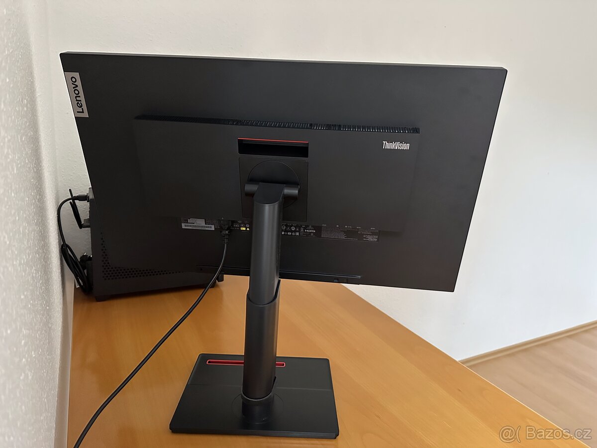LCD monitor 32" Lenovo ThinkVision T32p-20 - 5