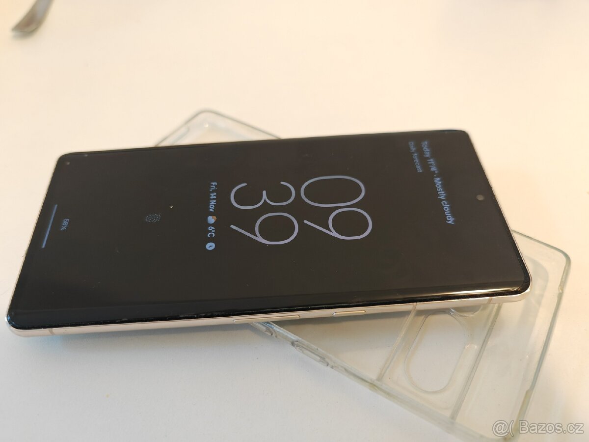 Google Pixel 7 Pro Hazel top stav - 5