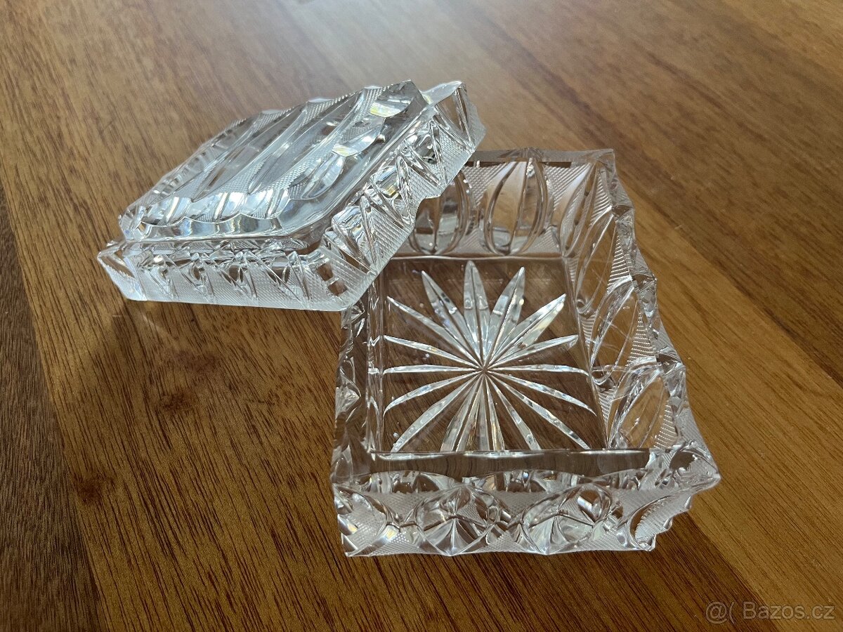 Skleněná dóza - 5