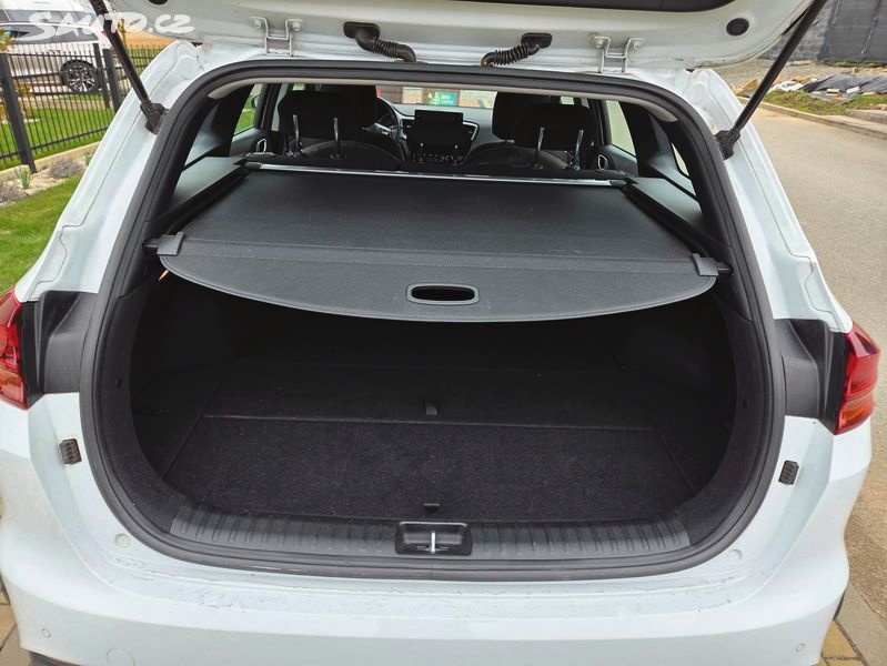 Kia Cee´d, 1,5TGDi, ZÁRUKA, SERVIS, GUMY - 5