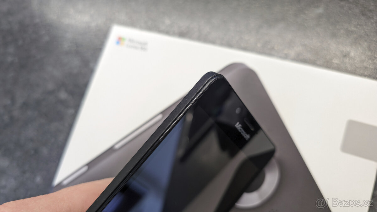 Microsoft Lumia 950 černá - 5