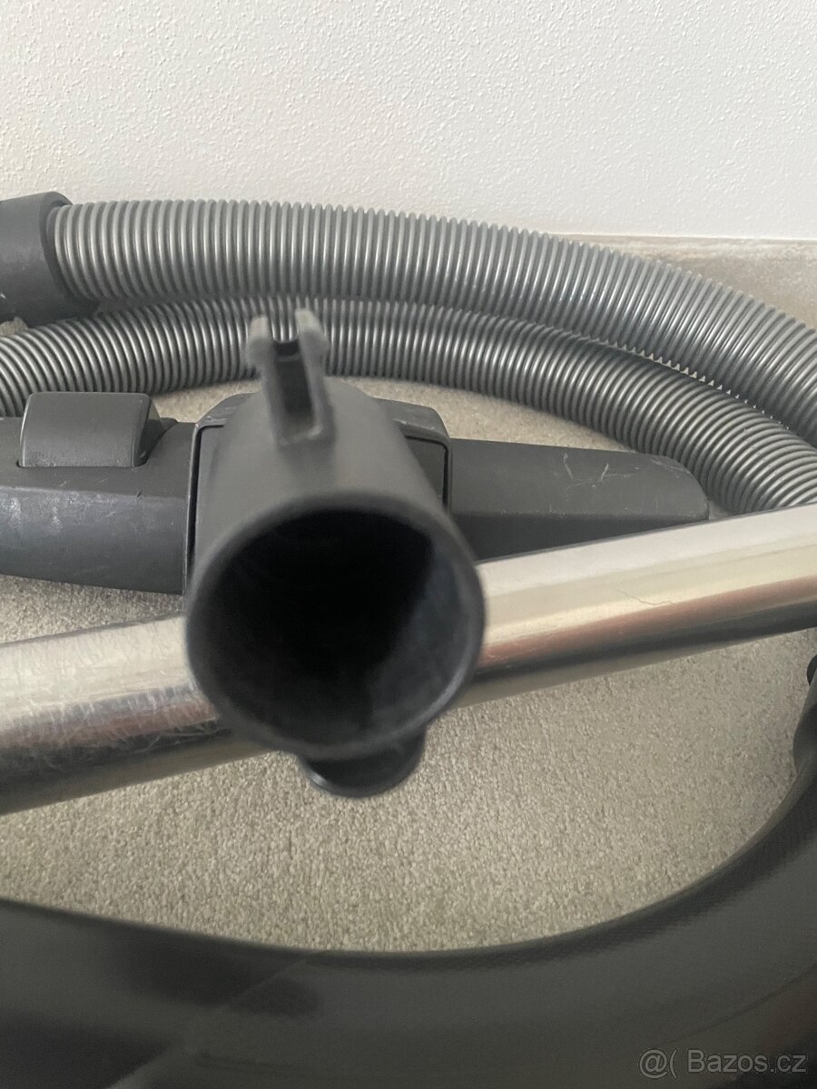 Miele hadice, teleskop. trubka a podlahová hubice - 5