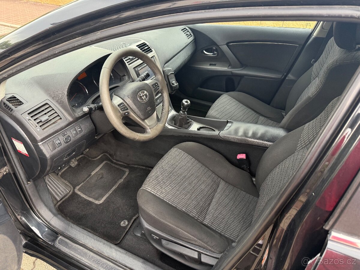 Toyota Avensis combi 2.0D4-D 93kw/2011/NAVI/Klima - 5