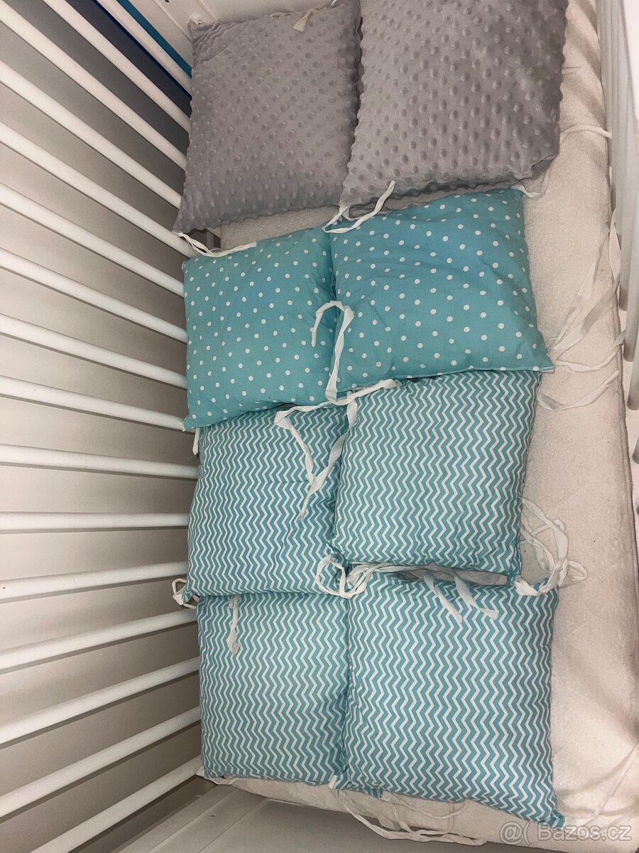 Dětská postýlka + ostatní - 5