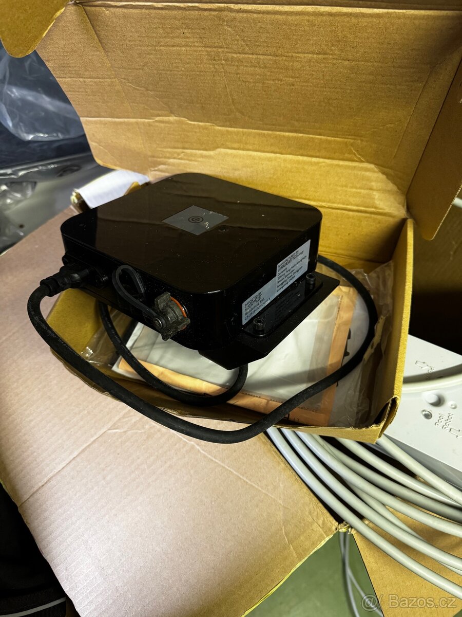 Automatický vysavač azuro warrior - 5