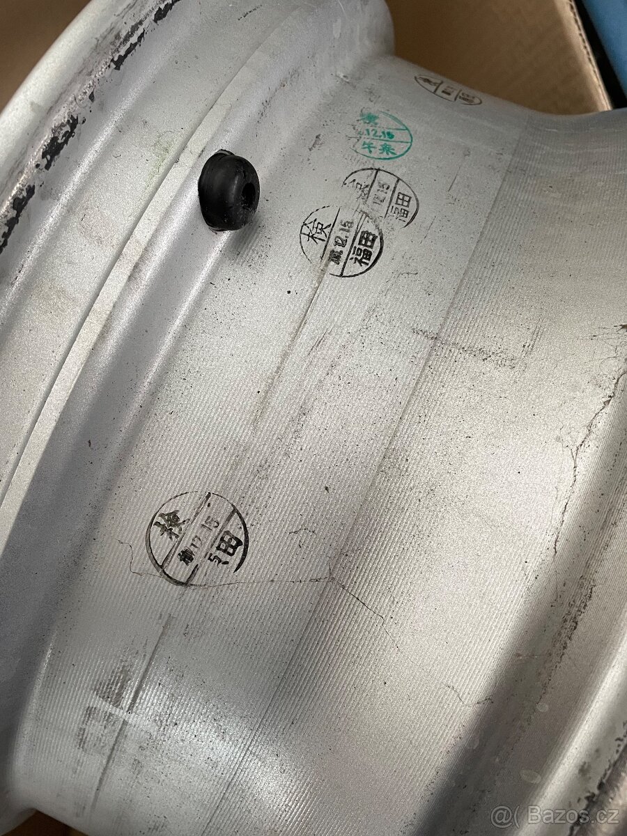 5x114,3 R17 6,5J ET45 Nissan - 5