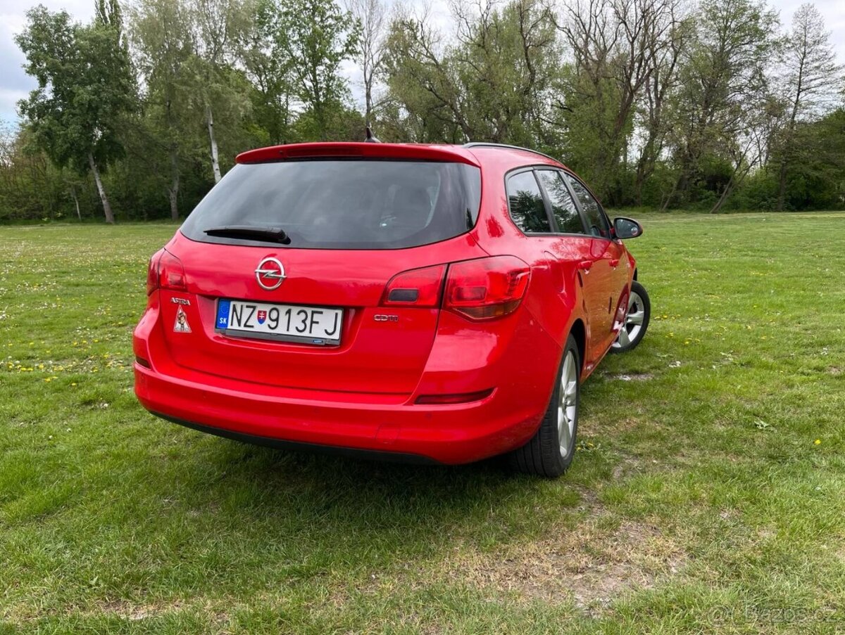 Opel Astra 1.7CDTi - 5