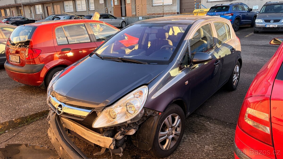Opel Corsa D 1.3 CDTI –havarované, na náhradní díly / opravu - 5