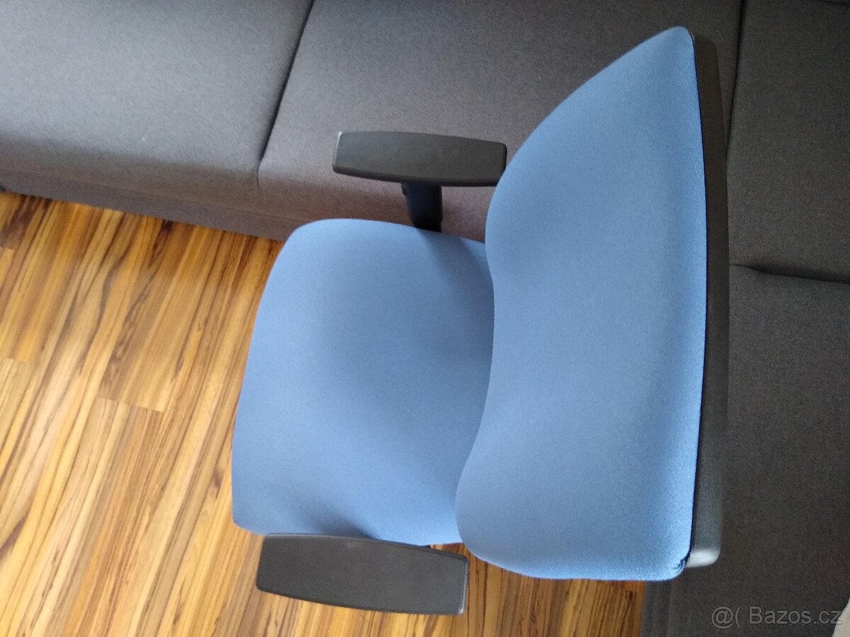 Juniorská kolečková židle zn. Antares - 5