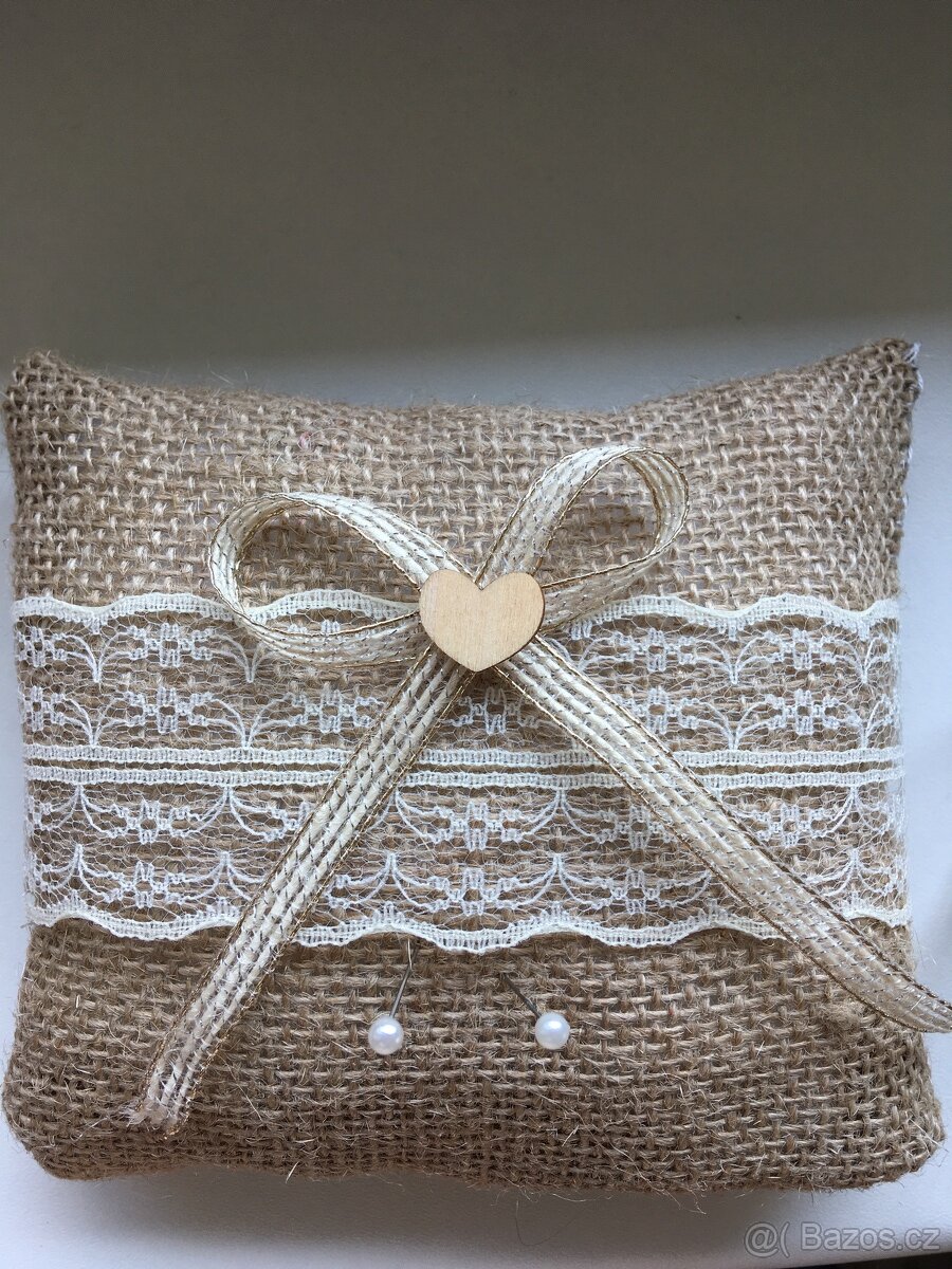 Polštářky na snubní prstýnky - 5