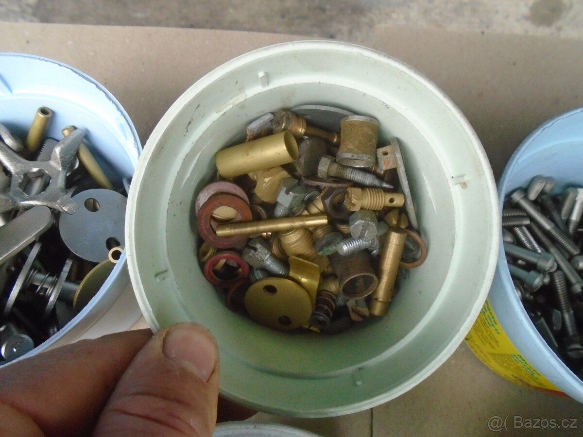 Solex , Jikov 26-30 , Tatra 57,75 , Skoda - 5