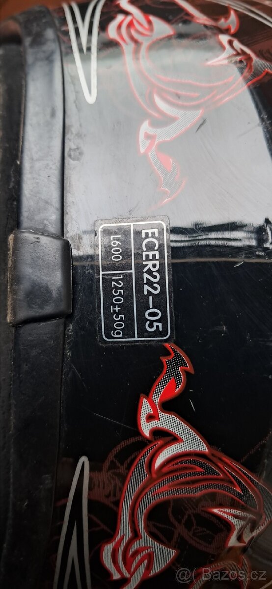 Dětská přilba na motorku - 5