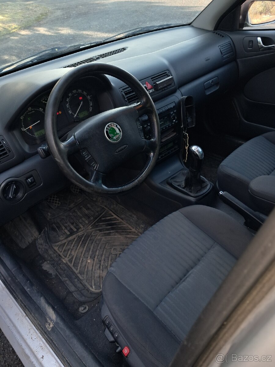 Škoda octavia 1.9tdi 96kw 2004 - 5