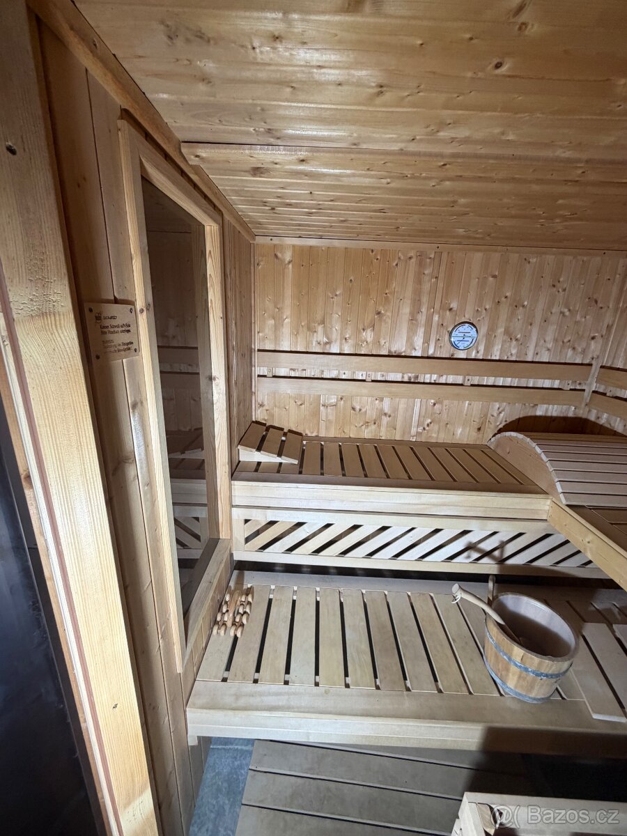 Finská rohová prosklená sauna - 5