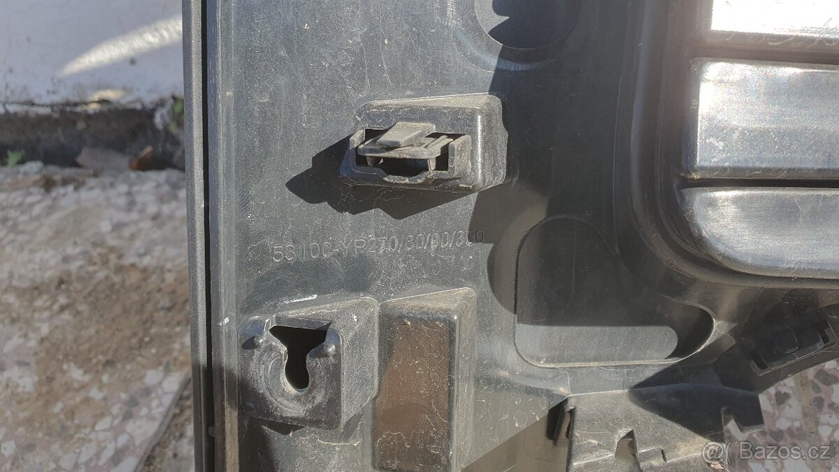 TOYOTA HILUX INVINCIBLE - maska - 5