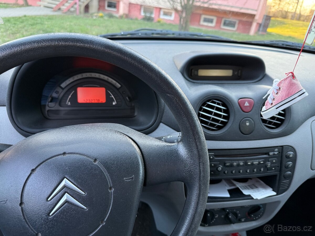 Prodám citroen c3 1.1 - 5