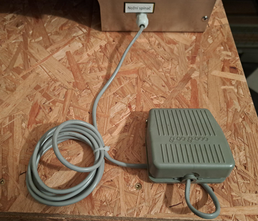 Pneumatická horizontální plnička - 5