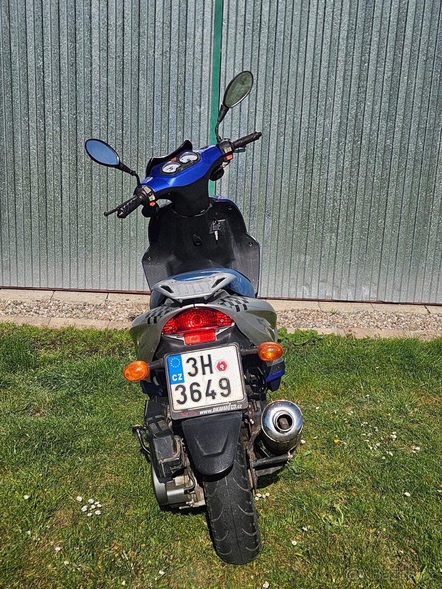Skútr 125 - 5