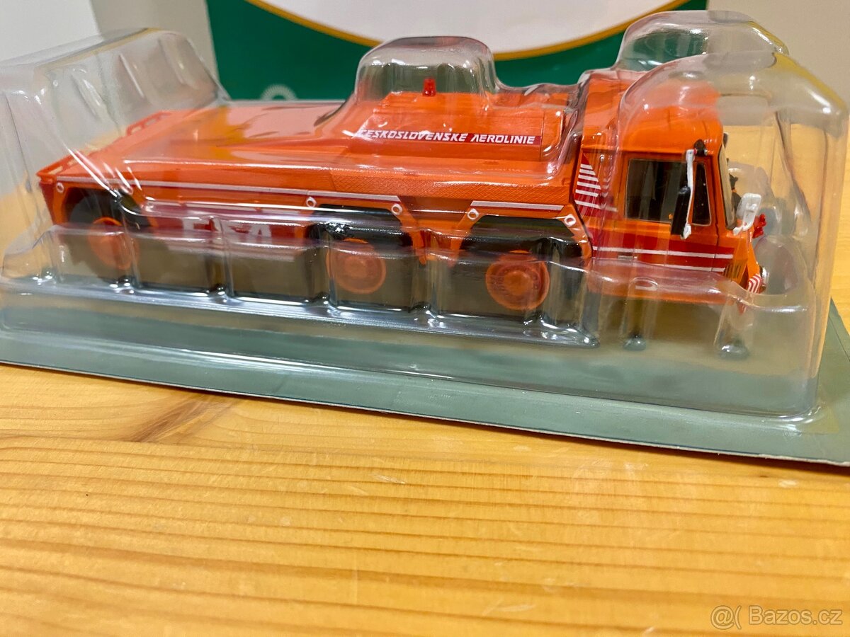 Tatra 815 TLP - tahač letadel ČSA - 5