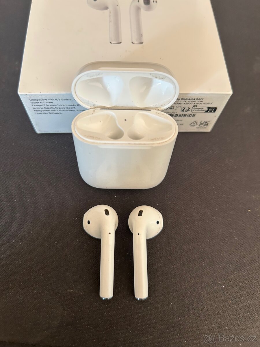 AirPods - 5